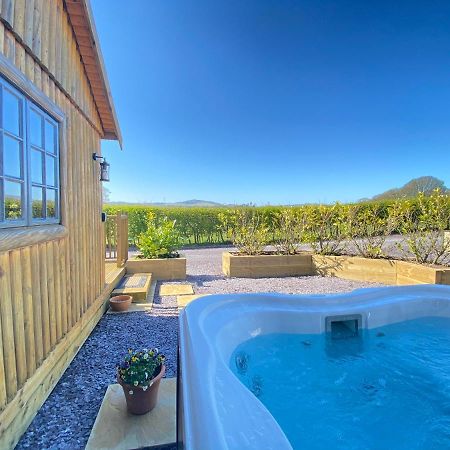 Sunset Cabin Mold Εξωτερικό φωτογραφία