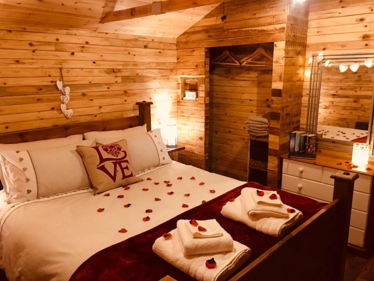 Sunset Cabin Mold Εξωτερικό φωτογραφία