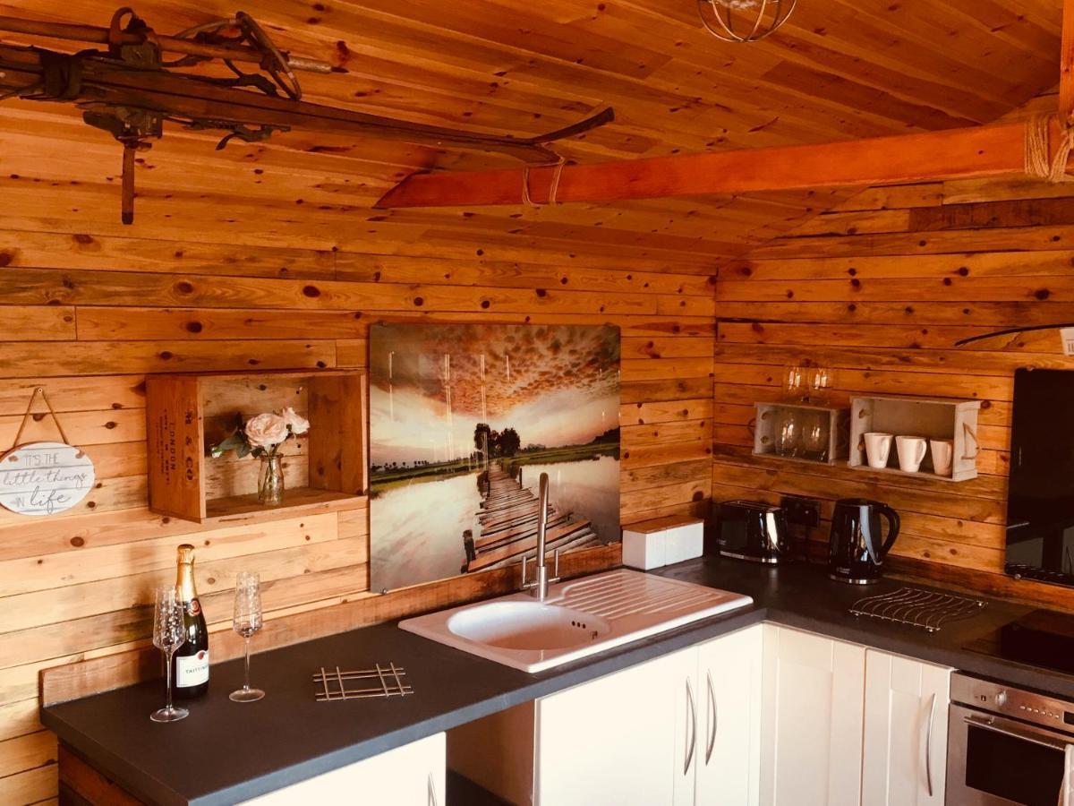 Sunset Cabin Mold Εξωτερικό φωτογραφία